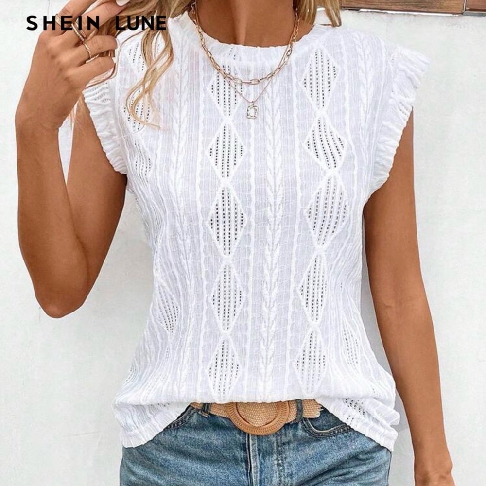 SHEIN White Textured Sleeveless Blouse